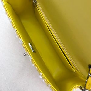 094b2c6c0241eb1d734906f9f987077f CC Spring-Summer 2026 Classic Flap Bag Yellow White Tweed