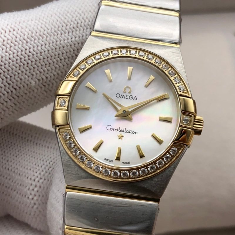 CONSTELLATION LADIES 27MM GOLD DIAMOND BEZEL