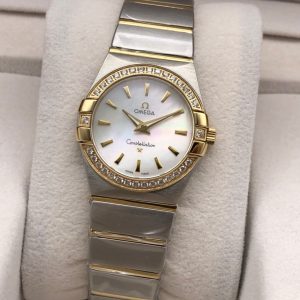 CONSTELLATION LADIES 27MM GOLD DIAMOND BEZEL