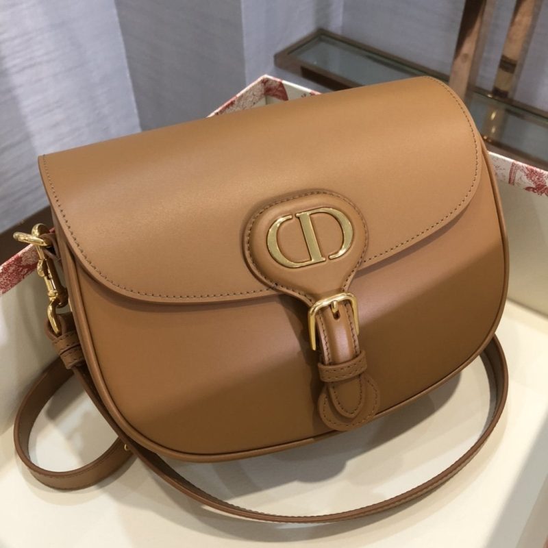 13263406344798406_ed61aada-adac-4feb-b465-6b988d7c9a03 LARGE BOBBY BAG 27CM COGNAC-COLORED CALFSKIN