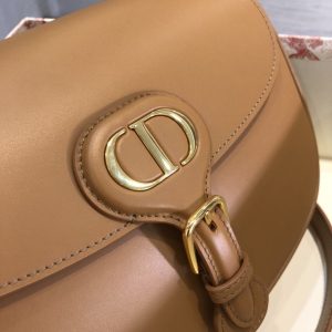 13263406346330817_0e31063f-ca32-4e45-8bbc-2aa713c97028 LARGE BOBBY BAG 27CM COGNAC-COLORED CALFSKIN