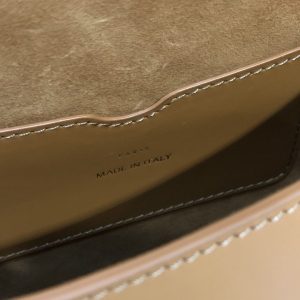 13263406352433678_74701db7-7b91-4281-9f83-4005cea18323 LARGE BOBBY BAG 27CM COGNAC-COLORED CALFSKIN