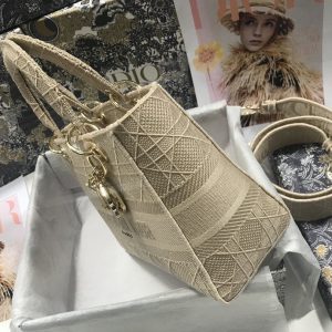 13265202928479449_ace8c339-83d2-4ece-a870-fc98e11d65ed MEDIUM LADY D-LITE BEIGE CANNAGE EMBROIDERY