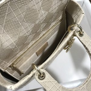 13265202933781454_78f8fa6e-4a7f-4d93-8781-e05b536e1f1d MEDIUM LADY D-LITE BEIGE CANNAGE EMBROIDERY