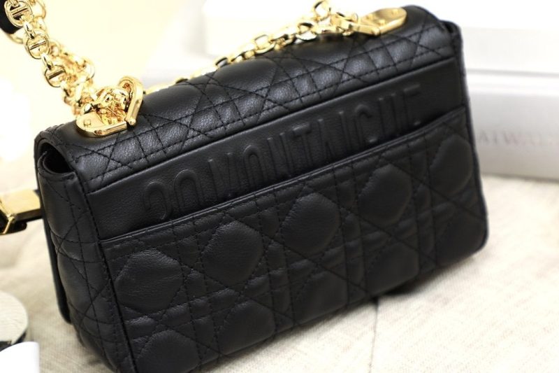 13265625982751575_6c93dc33-9b4c-4c0c-ab99-4e54db0d6a77 SMALL CARO BAG BALCK SUPPLE CANNAGE CALFSKIN