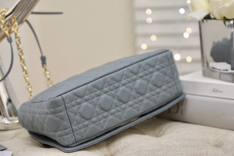 13265626280296190_e332a0d8-e3b8-46a3-af6b-0bf3b39f2ea0 LARGE CARO BAG 28 GRAY SUPPLE CANNAGE CALFSKIN