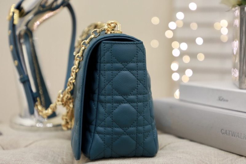 13265626472488477_362bd046-135f-411d-a395-c9435555514d LARGE CARO BAG 28 DEEP OCEAN BLUE SUPPLE CANNAGE CALFSKIN