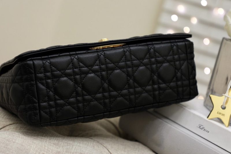 13265626552646344_f943bcf0-a23d-4686-b21b-cf78628fd29f LARGE CARO BAG 28 BLACK SUPPLE CANNAGE CALFSKIN