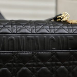 13265626554537921_aadf98cb-de03-450e-9d55-5a9f63908181 LARGE CARO BAG 28 BLACK SUPPLE CANNAGE CALFSKIN