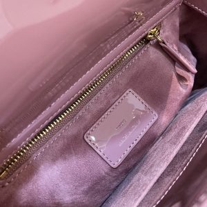 13266082990290055_c5a6741b-f0fa-4dfc-b0d6-8c7eefa3e8a7 MINI LADY BAG 17 PINK PATENT CALFSKIN