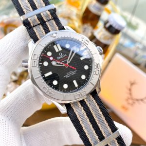 13267297499996587_319ce621-5fe0-4c0a-8703-67d4ab51288b SEAMASTER DIVER MASTER CHRONOMETER 42MM NEKTON EDITION