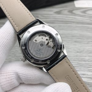 13267383222560117_4f47b08d-775b-47d7-b861-d66893ec9cee SEAMASTER RAILMASTER 40 STEEL CASE CHRONOMETER