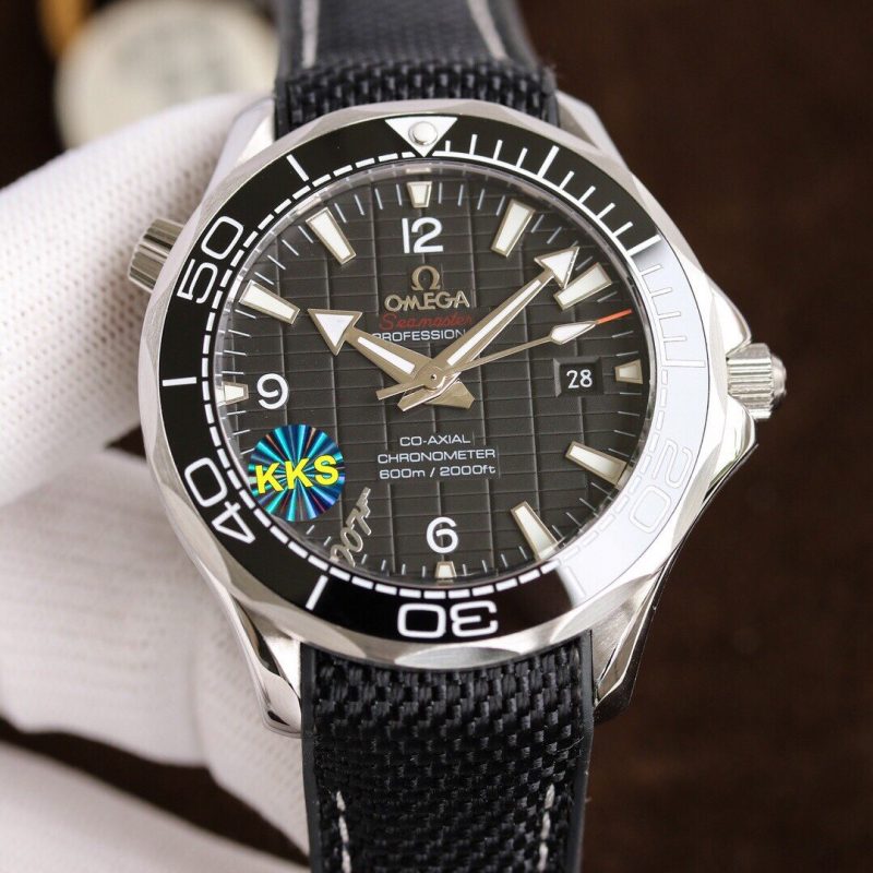 SEAMASTER PROFESSIONAL PLANET OCEAN 600M RUBBER STRAP