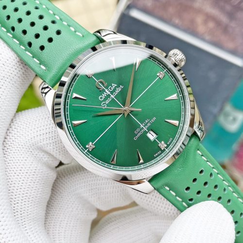 13269959647212756_d3084c24-594a-4cea-b0a1-3816f5eba4b0 SEAMASTER AQUA TERRA CO-AXIAL BLUE DIAL LEATHER