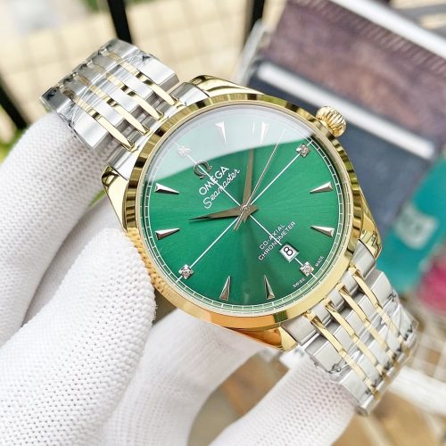 13269959686904924_0746b92d-1108-4496-876f-f5ecea78d583 SEAMASTER AQUA TERRA CO-AXIAL TWO-TONE BLUE DIAL