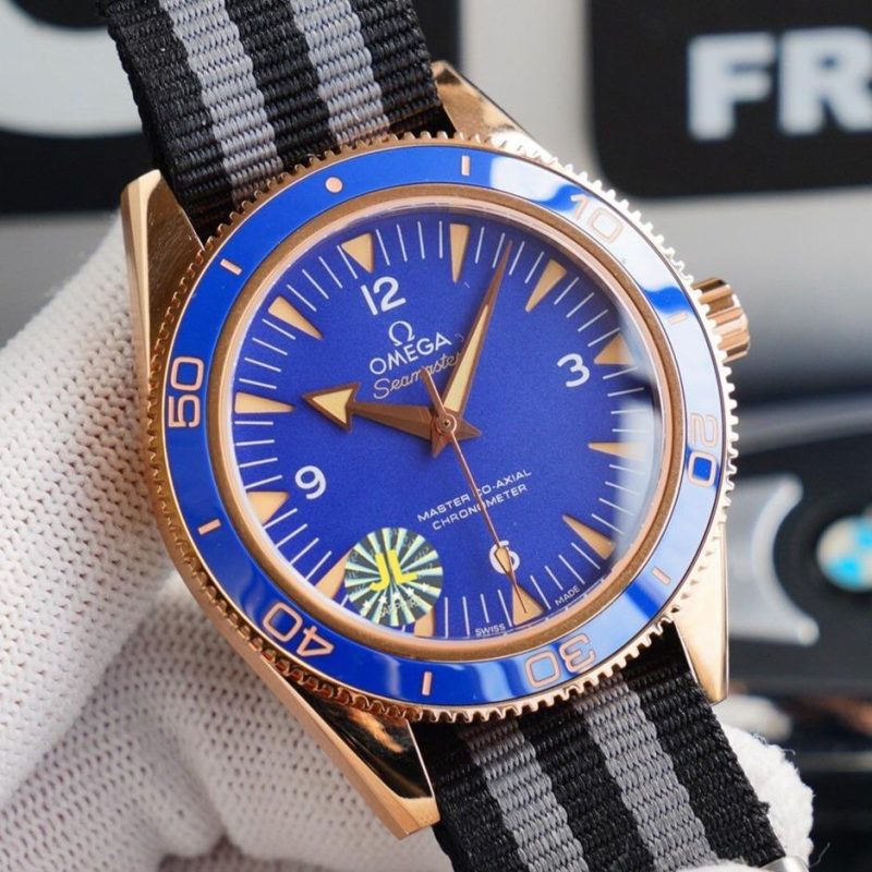 13271425556727744_4e93f17e-d500-4db6-963d-3fb224ef3f04 SEAMASTER 300M CO-AXIAL TEXTILE