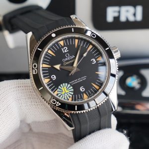 13271425667919365_85e90766-a2f0-4d41-90da-08d632a25d6c SEAMASTER 300M CO-AXIAL RUBBER