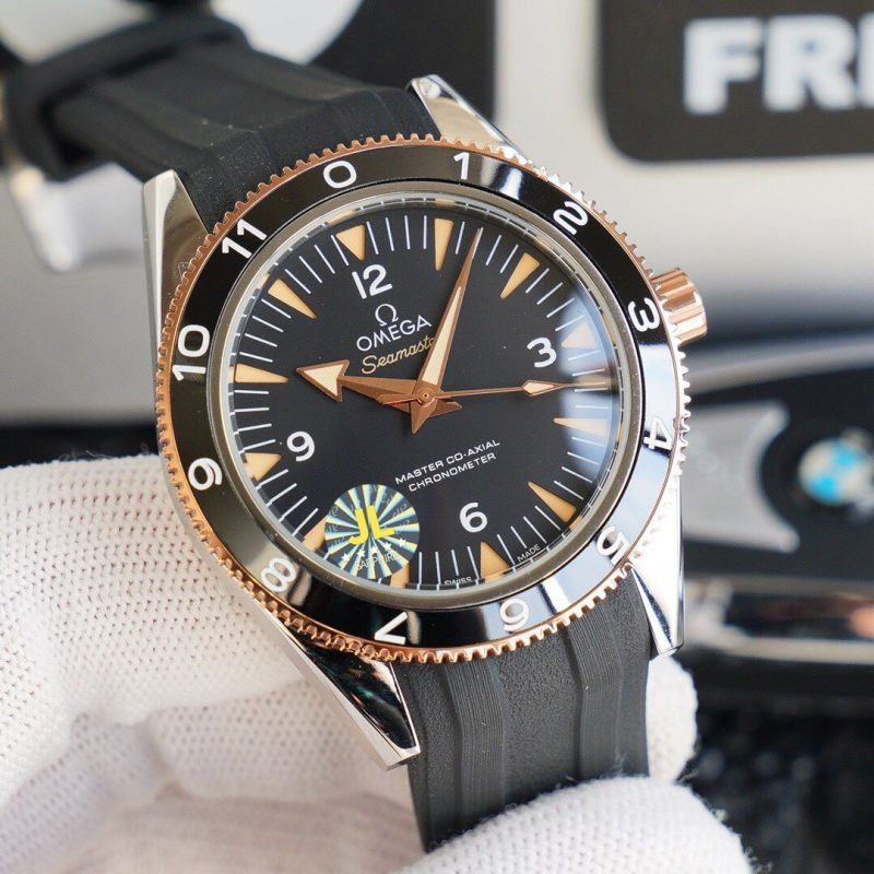 13271425669702836_5e172a4e-09f9-496b-ab99-7675f1481a98 SEAMASTER 300M CO-AXIAL RUBBER