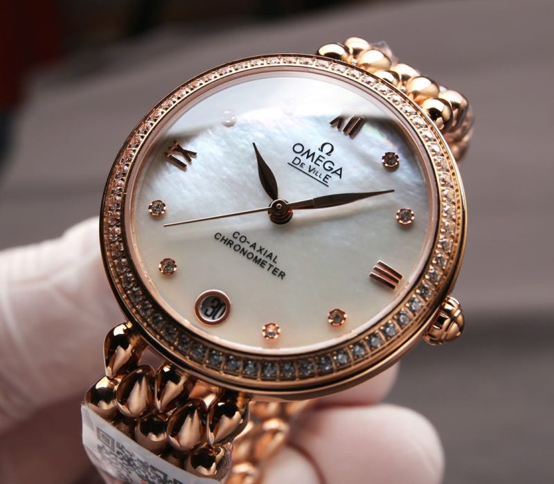 13271700732491309_97ba8d3c-0e99-42e1-a32f-f9c0c879e13d DEVILLE PRESTIGE 32MM ROSE GOLD DIAMOND BEZEL MOP DIAL