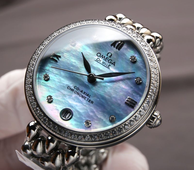 13271700827864007_37feff94-890e-4b7e-9bd3-4ff4e225c592 DEVILLE PRESTIGE 32MM STEEL DIAMOND BEZEL BLUE MOP DIAL