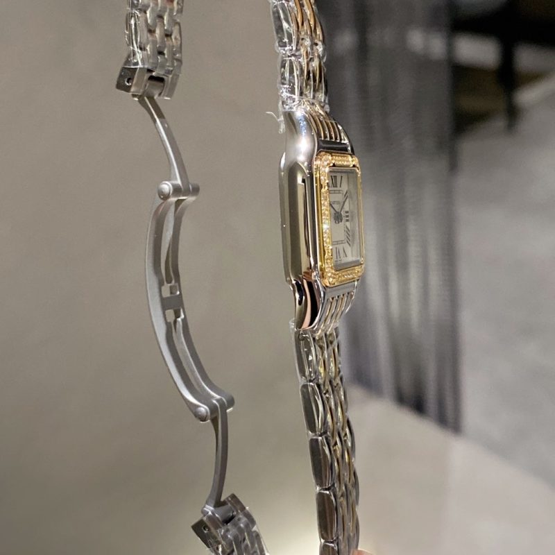 13271701940573793 PANTHERE 22MM QUARTZ GOLD STEEL DIAMOND BEZEL