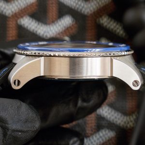 13271872788920934 CALIBRE DIVER 42 BLUE STAINLESS STEEL