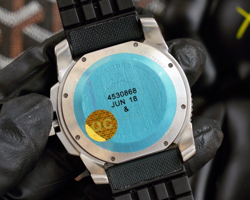 13271872789820528 CALIBRE DIVER 42 BLUE STAINLESS STEEL