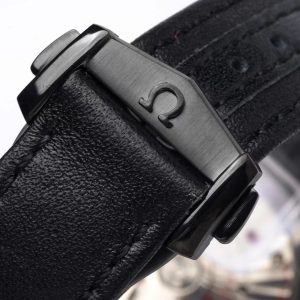 13272219483873524_6ca6bfc2-1c99-495d-9b6b-aa0c9edf8813 SPEEDMASTER DARK SIDE OF THE MOON ALL BLACK