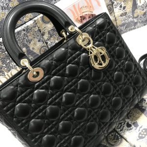 13272662775885245_d9ad2068-9ae9-410c-878a-4a4291c46fee LARGE LADY BAG 32CM BLACK CANNAGE LAMBSKIN