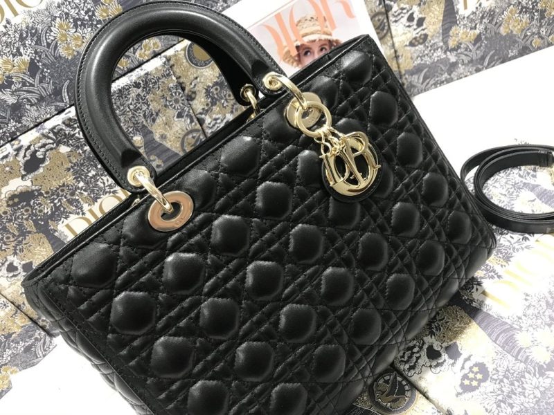 13272662775885245_d9ad2068-9ae9-410c-878a-4a4291c46fee LARGE LADY BAG 32CM BLACK CANNAGE LAMBSKIN