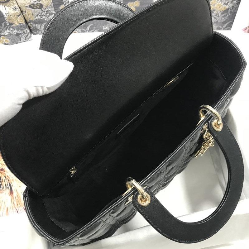 13272662778574058_ef7f90e9-a996-42d8-b878-6416f4e7993e LARGE LADY BAG 32CM BLACK CANNAGE LAMBSKIN