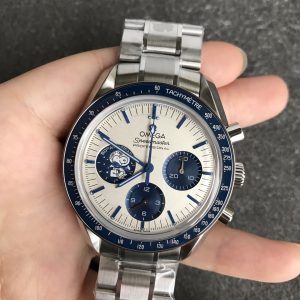 SPEEDMASTER SILVER SNOOPY STAINLESS STEEL