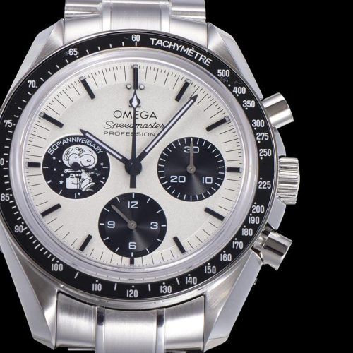 SPEEDMASTER MOONWATCH SNOOPY BLACK BEZEL