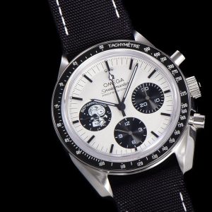 SPEEDMASTER MOONWATCH SNOOPY BLACK BEZEL TEXTILE
