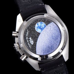 SPEEDMASTER MOONWATCH SNOOPY BLACK BEZEL TEXTILE