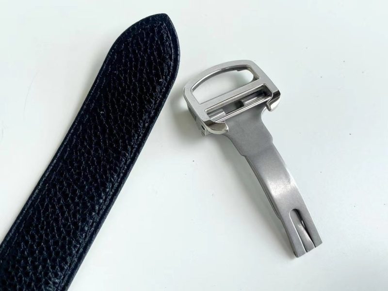 13272919546125719 TANK SOLO QUARTZ GOLD CASE CALF SKIN