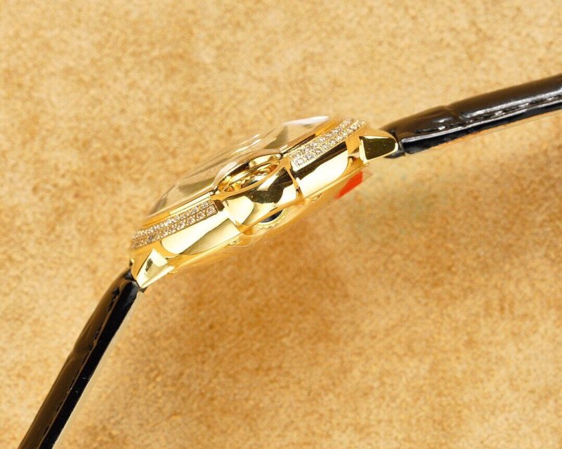 BALLON BLEU 33MM GOLD CASE GREEN DIAL LEATHER STRAP