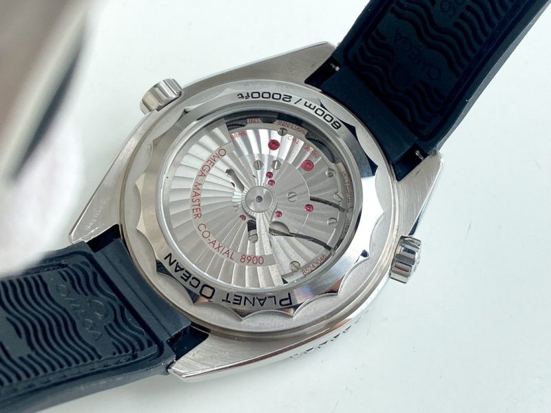 SEAMASTER PLANET OCEAN 600 STEEL BLACK CERAMIC LEATHER