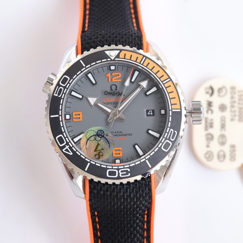 SEAMASTER PLANET OCEAN 600 STEEL CASE GREY DIAL