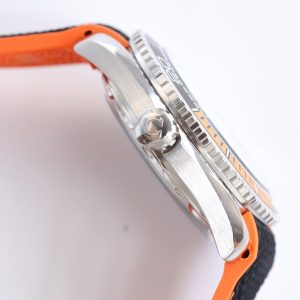 SEAMASTER PLANET OCEAN 600 STEEL CASE GREY DIAL