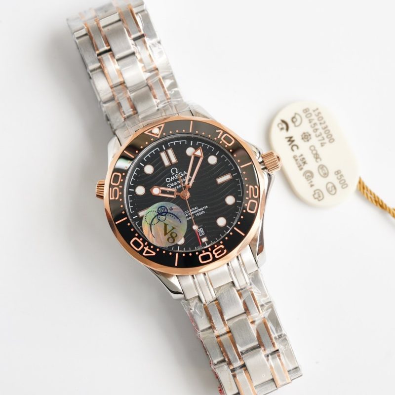 SEAMASTER DIVER 300M CO-AXIAL 42MM ROSE GOLD BLACK CERAMIC