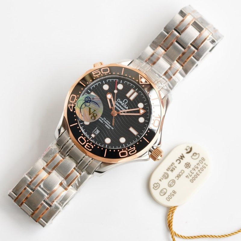 SEAMASTER DIVER 300M CO-AXIAL 42MM ROSE GOLD BLACK CERAMIC