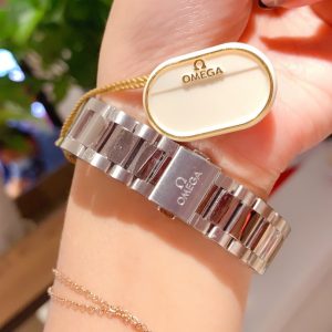 13275597361713223_1c90f195-d477-4d70-a7fd-c9554df29dc3 AQUA TERRA 28MM QUARTZ STEEL WHITE DIAL