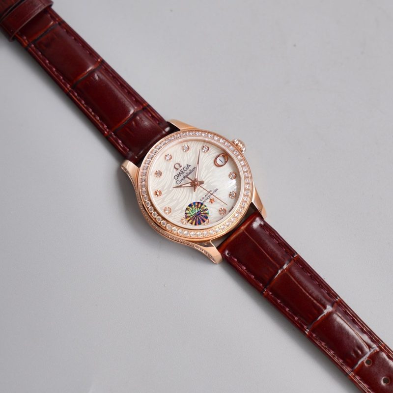CONSTELLATION 33MM AUTOMATIC ROSE GOLD DIAMOND BEZEL