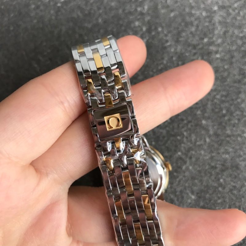 13277062264316640_ce1a7d5d-7b6f-4269-a43f-a2ea47ea05e8 DEVILLE PRESTIGE 27MM QUARTZ GOLD STEEL DIAMOND NUMERALS