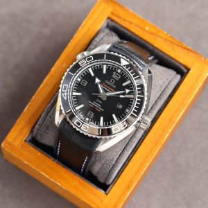 SEAMASTER PROFESSIONAL PLANET OCEAN 600M BLACK CERAMIC LEATHER