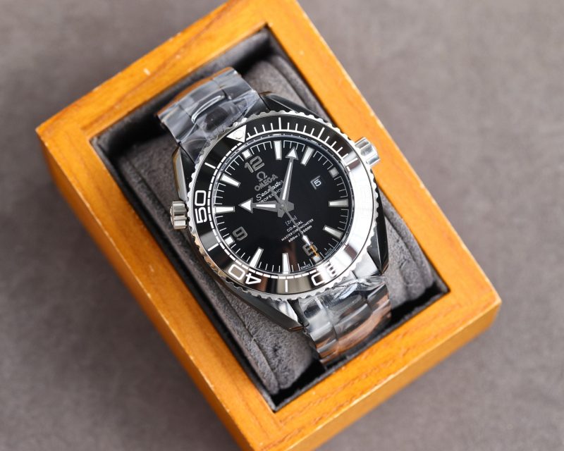 SEAMASTER PROFESSIONAL PLANET OCEAN 600M BLACK CERAMIC