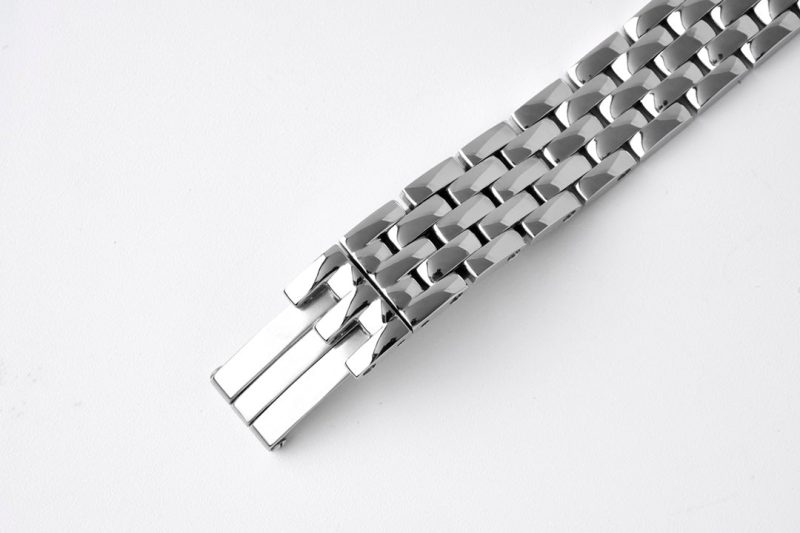 13277836361613662 PANTHERE DE CARTIE 22MM QUARTZ STEEL WHITE DIAL