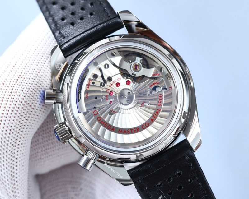 SPEEDMASTER RACING 44 CERAMIC BLACK DIAL LEATHER