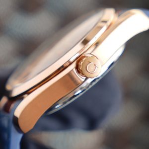 SEAMASTER AQUA TERRA 150M GOLD CASE BLUE DIAL